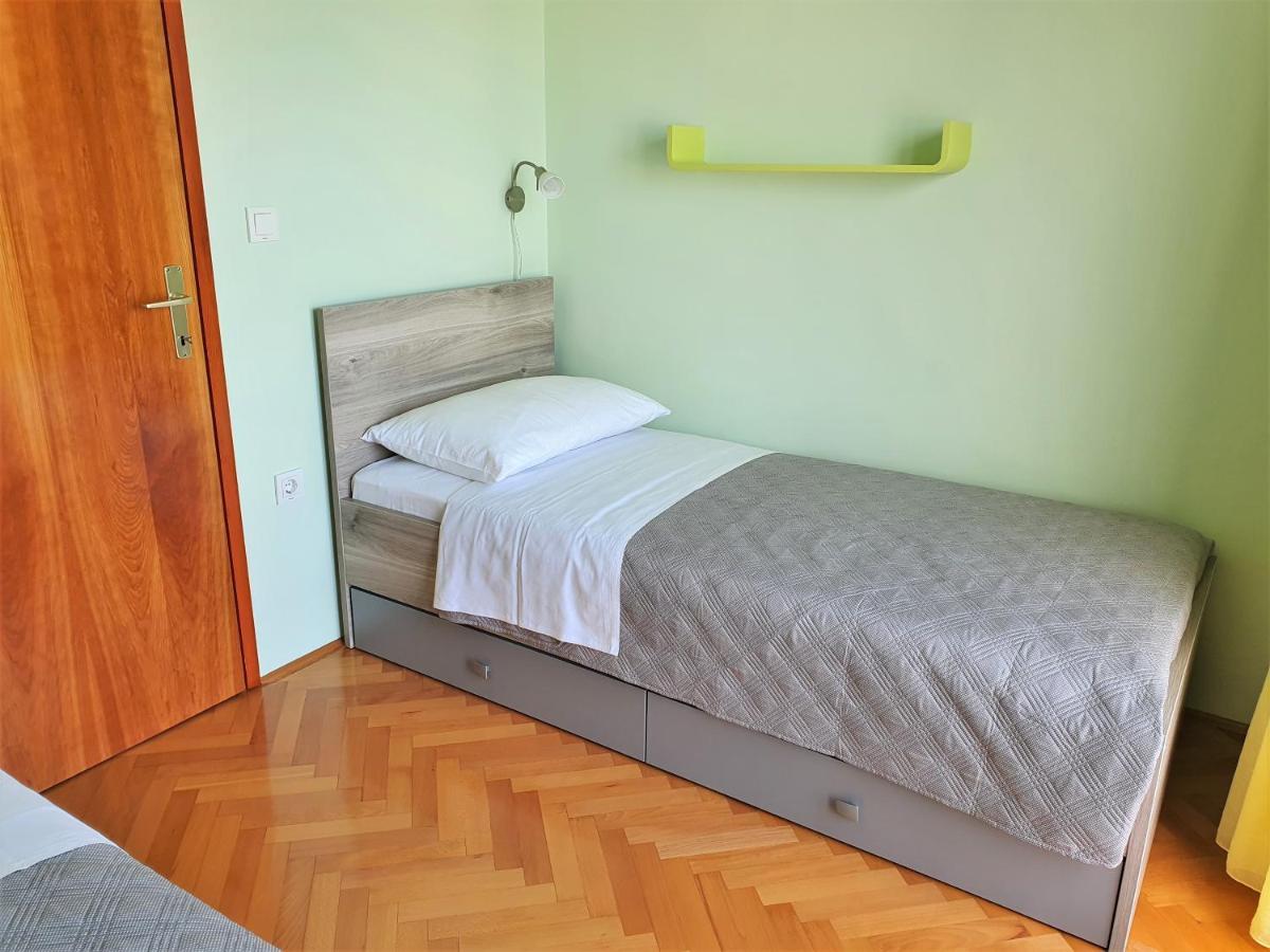Apartments Martina Vodice Extérieur photo
